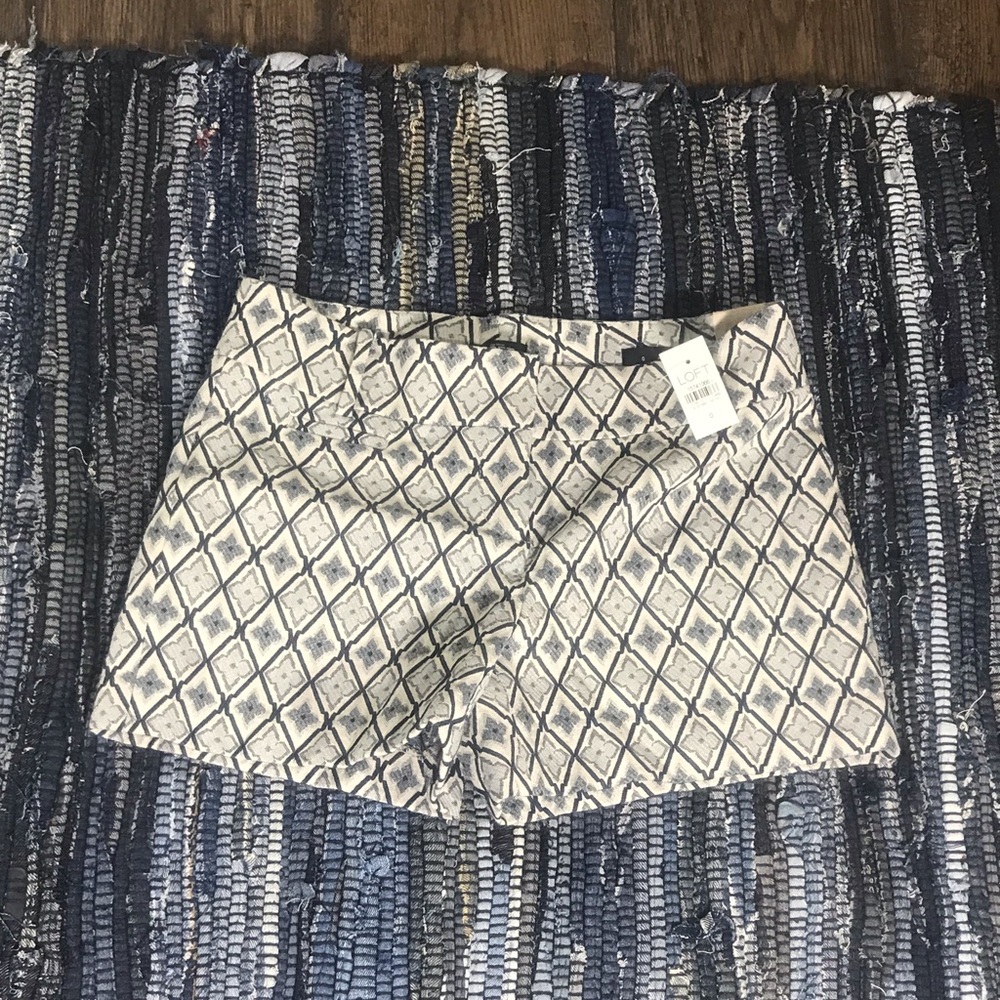 Ann Taylor Loft Cute Patterned Print Shorts New 0